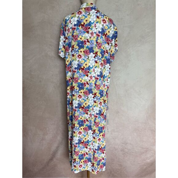 Retro Vintage Style Plus Size Button Up Dress - Picture 2 of 5